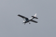 Morten 8 juli 2022 - LN-MTH over Høyenhall, det er flyet med bokstavene mine...