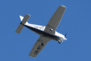 Morten 23 juni 2022 - LN-IFI besøker Høyenhall, det er LTOB Leasing som kommer med sin Piper PA-28-181 Archer III DX fra 2017