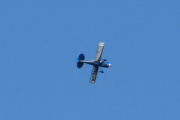 Morten 30 juni 2022 - LN-BGK over Høyenhall, det er Øystein som svinger seg i sin Acro Sport fra 2008