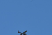 Morten 1. pinsedag 5 juni 2022 - LN-NRF over Høyenhall, tenk om dette hadde vært et annet fly...