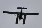 Morten 15 mai 2022 - LN-BGO besøker Høyenhall, men det er en Cessna A185F Skywagon som gutta eier