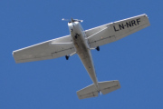 Morten 8 mai 2022 - LN-NRF besøker Høyenhall, Nedre Romerike Flyklubb vil også komme på frigjøringsdagen og avlegge meg et besøk