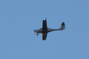 Morten 12 november 2022 - LN-FTM over Høyenhall, så flyverne sitter på Kjeller flyplass og venter på godværet