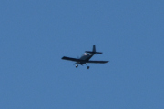 Morten 11 september 2022 - Småfly over Høyenhall, dem går så stille og jeg gjetter en Van's (EX) RV-8 fra 2016, mener jeg så den på Flydagen på Kjeller