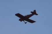 Morten 21 september 2022 - Van's (EX) RV-8 over Høyenhall, så nå må jeg gjette på de fem gutta som... Nei da, og flyet er kanskje fra 2015?