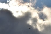 Morten 3 september 2022 - LN-BFV besøker Høyenhall, jeg ble overasket at det var så gammelt og jeg fikk han ikke med solen heller :-)