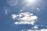 Morten 5 september 2022 - LN-NPK besøker Høyenhall, da ønsker vi dem god tur videre og for med oss litt av solen
