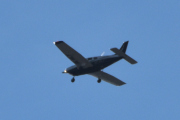 Morten 6 september 2022 - SE-MLY over Høyenhall, det er et Piper PA-28-181 Archer III fra 1996