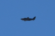 Morten 1 april 2023 - Piper PA-31-350 Navajo Chieftain over Høyenhall, denne profilen kjenner jeg igjen, men det er to av dem