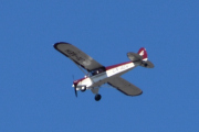 Morten 17 april 2023 - LN-AEH besøker Høyenhall, men kan dette være en Super Cub?