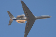 Morten 2 april 2023 - Små-jet over Høyenhall på kvelden