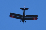 Morten 22 april 2023 - Tiger Moth besøker Høyenhall, du kan ikke være LN-KAY og du kan ikke være LN-ADC