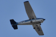 Morten 4 april 2023 - LN-NPK besøker Høyenhall, flyet er en dame som du kan stole på, sies det