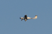 Morten 21 august 2023 - LN-NEZ over Høyenhall, det er Turfly som er ute med sin Diamond DA-40 Diamond Star fra 2003. Her tok jeg det første bilde 11 august 2018 - Kl. 11.53 og fulgte det helt til 10 september 2021 - da forsvant det...