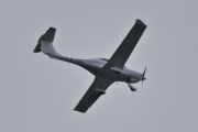 Morten 29 august 2023 - LN-NEZ besøker Høyenhall, det er Turfly som kommer med sin Diamond DA-40 Diamond Star fra 2003