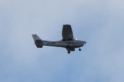 Morten 27 juli 2023 - LN-NRF over Høyenhall, det er Nedre Romerike flyklubb som er ute med sin Cessna 172 Skyhawk fra 2006. Første gangen jeg tok bilde av den var 15 oktober 2017