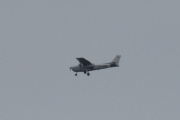 Morten 29 juni 2023 - LN-AGW over Høyenhall, jeg er ikke helt sikker, men har jeg rett så er det Gardermoen Flyklubb som er ute med sin Cessna 172 S Skyhawk