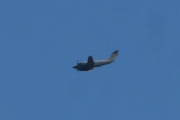 Morten 19 juli 2023 - Småfly over Høyenhall, den er for langt unna