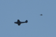 Morten 29 juli 2023 - LN-FWP over Høyenhall, jeg kjente deg igjen med det sorte korset, men så du den store fuglen som fløy forbi?