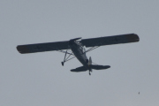Morten 20 juni 2023 - LN-WNS besøker Høyenhall, det er Historiske Fly som kommer med sin Fieseler Fi 156 C Storch fra 1944