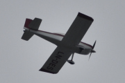 Morten 29 juni 2023 - LN-DES besøker Høyenhall, det er en av fem gutter som kommer med sin Van´s RV-8 fra 2015