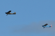 Morten 30 juni 2023 - LN-WNO og LN-SIA over Høyenhall, to småfly var det var det jeg skrev i 2016 når jeg begynte å ta bilder av fly over Høyenhall. Jeg tok vare på et bilde og slettet resten