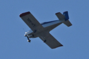 Morten 21 mai 2023 - LN-ABL besøker Høyenhall, det er Sverre eller Hans Jørgen som er ute med sin Van´s RV-6A fra 2008