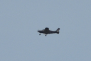 Morten 25 mai 2023 - Småfly over Høyenhall, men for langt borte. Kanskje en Piper...