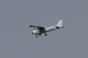 Morten Pinseaften 27 mai 2023 - LN-NRF over Høyenhall, det er Nedre Romerike Flyklubb som er ute på pinseaften med sin Cessna 172 Skyhawk