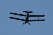 Morten Pinseaften 27 mai 2023 - Tiger Moth besøker Høyenhall, så da er det enten Veteranflygruppen eller Kjeller Flyhistoriske Forening som flyr her