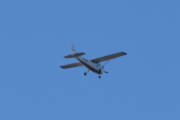 Morten 8 mai 2023 - SE-LZF over Høyenhall, jeg tror flyet er fra 2006 og har en meget spennende historie