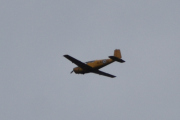 Morten 1 oktober 2023 - LN-BII over Høyenhall, det er Anne som er ute med sin Saab 91B Safir fra 1954. Men jeg ringte henne en fredag eller lørdagskveld, og da fortalte hun meg at hun ofte leide ut flyet...