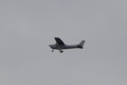 Morten 1 oktober 2023 - LN-DFM over Høyenhall, det er Drammen Flyklubb som er ute med sin Cessna 172S Skyhawk SP fra 2006. Den har jeg ikke tatt bilde av før, og 12 av 172S er registrert nå