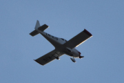 Morten 15 oktober 2023 - LN-KIS over Høyenhall, det er Hans Christian som er ute med sin Tri-r KIS TR-1 fra 2000
