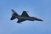 Morten 19 oktober 2023 - Jagerfly F-16 nr. 678 over Drøbak, nå er ikke jeg den som lager register over jagerfly. Men når jeg titter etter, så har jeg bilde av 662 og 664 også