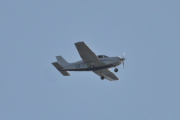 Morten 3 oktober 2023 - LN-IFI besøker Høyenhall, det er LTOB Leasing som kommer med sin Piper PA-28-181 Archer III DX fra 2017