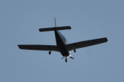 Morten 23 september 2023 - LN-IFI over Høyenhall, det er LTOB Leasing som kommer enda en gang med sin Piper PA-28-181 Archer III DX fra 2017