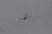 Morten 14 september 2023 - Diamond DA-40 NG over Høyenhall, klokken er 19.21 og jeg mener bestemt at dette er Oslo Flyveklubb
