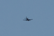 Morten 27 september 2023 - Småfly over Høyenhall, denne oppdaget jeg for sent. Kan det være en Piper PA-31-350...