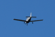 Morten 4 september 2023 - LN-IFI over Høyenhall, jeg liker litt utfordringer, det å stå på en flyplass...