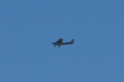 Morten 1 mars 2023 - Småfly over Høyenhall, jeg tror dette er Nedre Romerike Flyklubb som er ute med sin Cessna 172 Skyhawk