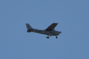 Morten 18 mai 2023 - LN-NRO over Høyenhall, det er Nedre Romerike Flyklubb som er ute med sin Cessna 172 Skyhawk – G1000