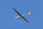 Morten 12 april 2024 - LN-GBZ over Starmoen, den så jeg på Starmoen flyplass 15 august 2020, men hadde ikke registrert den. Nå kommer det ikke flere bilder herfra, jeg ble invitert inn så de bildene skal på turen