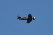 Morten 1 august 2024 - LN-TEX over Høyenhall igjen, her kommer North American T-6G Harvard fra 1944 enda en gang. Nå er du 80 år gammel og jeg husker at jeg skrev 22 april 2022 - i en alder på nesten 80 år