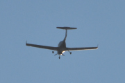 Morten 31 august 2024 - LN-FTS over Høyenhall, jeg tar en sjanse her. Jeg tror det er Oslo Flyveklubb som er ute med sin Diamond DA-40NG som heter Sierra og er fra 2016
