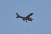 Morten 1 februar 2024 - LN-NRF over Høyenhall, det er Nedre Romerike flyklubb som kommer med sin LN-NRF Cessna 172S Skyhawk SP fra 2005