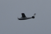 Morten 2 juli 2024 - LN-FOC over Høyenhall, men når jeg ser en Cessna som flyr med understellet oppe, da tenker jeg Centurion med en gang