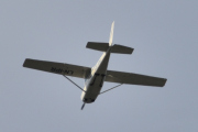 Morten 31 juli 2024 - LN-IPR besøker Høyenhall, problemet mitt nå er at jeg ikke har registrert den før. Det betyr at det er 5 Cessna som flyr med hjulene oppe