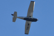 Morten 21 juni 2024 - LN-BDL besøker Høyenhall, det er Ringerikes Motorflyklubb som kommer med sin Cessna 172P Skyhawk II fra 1980