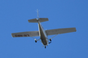 Morten 21 juni 2024 - LN-NRO over Høyenhall, det er Nedre Romerike flyklubb som er ute på morgenen med sin Cessna 172S Skyhawk SP fra 2009